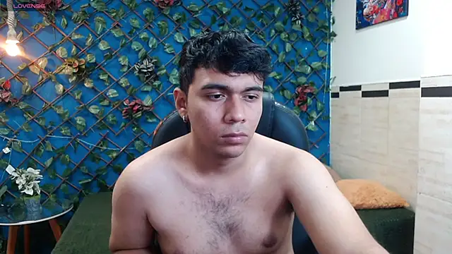 titanxero online show from December 1, 2025, 6:46 pm