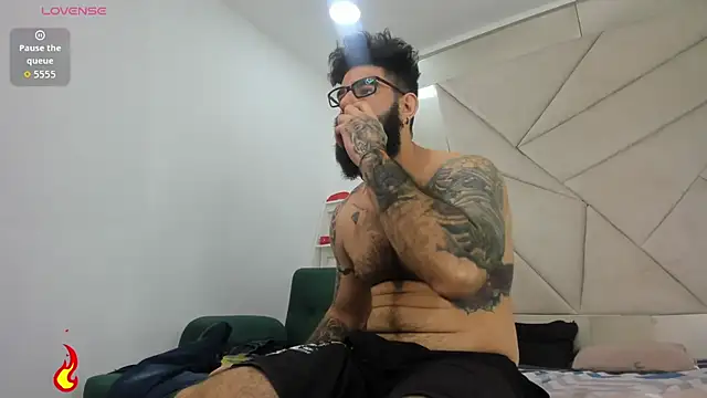 Snapshot of Harald_Smed chatting on November 9, 2025, 12:03 pm Harald Smed online show from November 9, 2025, 12:03 pm