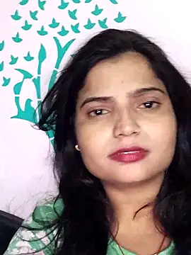 Hot-Pooja25 online show from May 3, 2026, 12:55 pm