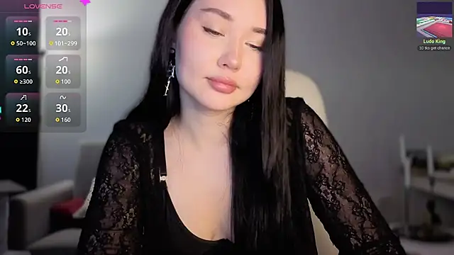 Megan purr online show from October 8, 2025, 4:59 pm