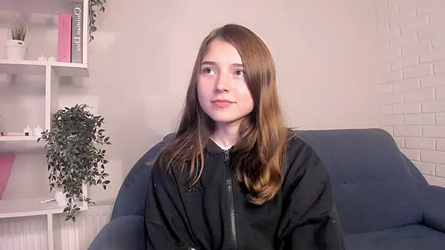 KeikoWideman online show from September 23, 2025, 6:33 pm
