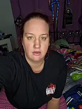 BabygurlJay online show from December 15, 2025, 8:02 pm