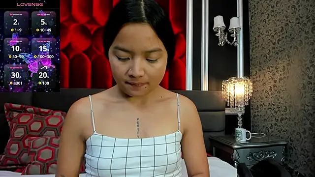 SharonBonet online show from December 19, 2025, 11:17 am