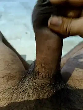 Snapshot of ram5552 chatting on September 19, 2025, 2:46 am ram5552 online show from September 19, 2025, 2:46 am