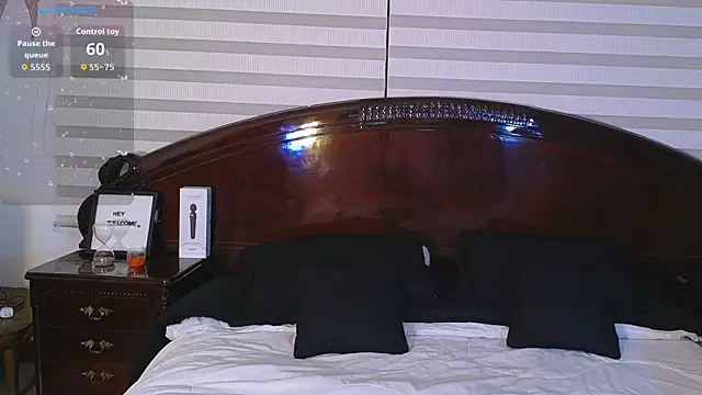 Snapshot of Lia_Teen chatting on September 18, 2025, 2:02 am Lia Teen online show from September 18, 2025, 2:02 am