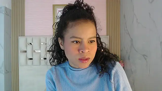 catalina5 s online show from March 30, 2026, 3:07 am