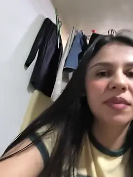 Snapshot of Daniela-rosee chatting on July 9, 2026, 12:48 am Daniela-rosee online show from July 9, 2026, 12:48 am