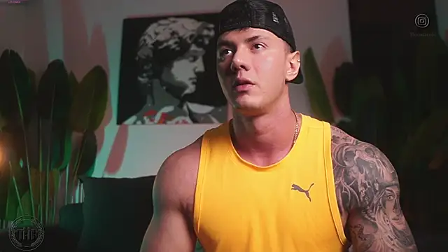 Thomas Falcon online show from November 14, 2025, 12:42 am