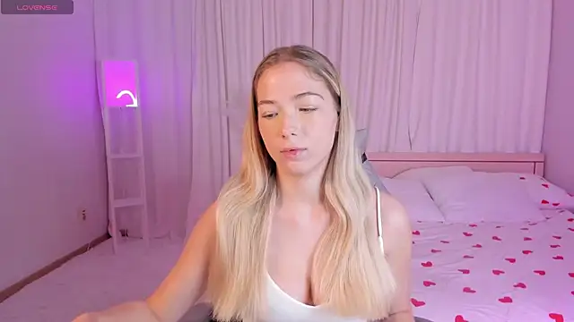 Susan Mimi online show from November 26, 2025, 3:18 am