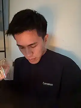 gooodboiii online show from January 11, 2026, 3:06 pm