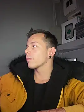 dimitryivanovv online show from October 9, 2025, 7:17 am