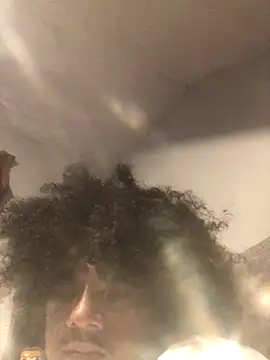 Snapshot of Cartyiii chatting on September 14, 2025, 12:43 am Cartyiii online show from September 14, 2025, 12:43 am