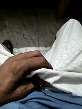 Snapshot of theindianjason chatting on October 28, 2025, 5:04 pm theindianjason online show from October 28, 2025, 5:04 pm