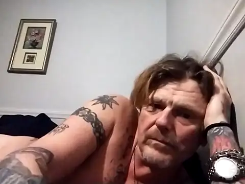 WiltedYeller online show from March 11, 2026, 5:57 am