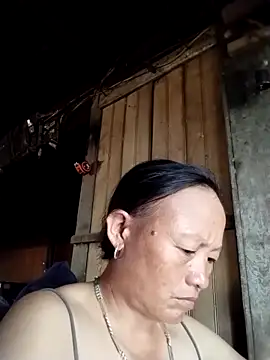 Snapshot of Samdim23 chatting on October 19, 2025, 2:34 am Samdim23 online show from October 19, 2025, 2:34 am