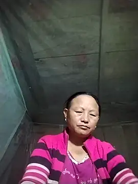 Snapshot of Samdim23 chatting on November 15, 2025, 10:04 pm Samdim23 online show from November 15, 2025, 10:04 pm