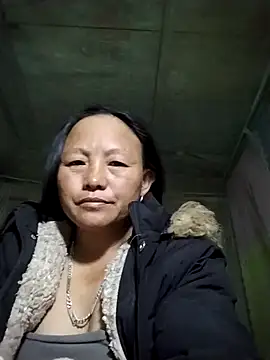 Snapshot of Samdim23 chatting on November 19, 2025, 1:00 pm Samdim23 online show from November 19, 2025, 1:00 pm