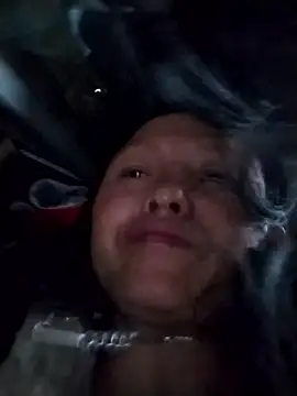 Snapshot of Samdim23 chatting on November 24, 2025, 9:42 am Samdim23 online show from November 24, 2025, 9:42 am