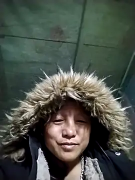 Snapshot of Samdim23 chatting on November 28, 2025, 11:29 pm Samdim23 online show from November 28, 2025, 11:29 pm