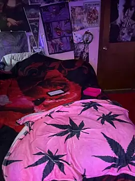 shortywidaphatty online show from March 9, 2026, 12:53 pm