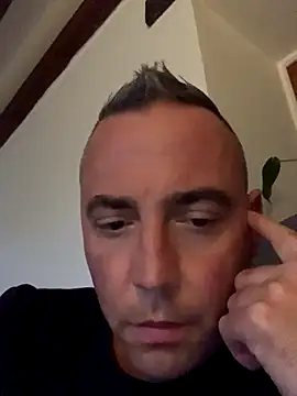 Marronglace1 online show from September 24, 2025, 6:28 am