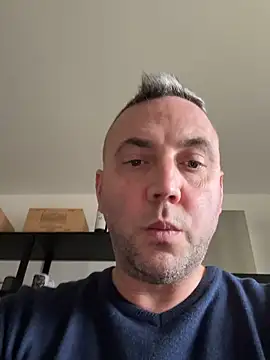 Marronglace1 online show from February 15, 2026, 2:47 pm