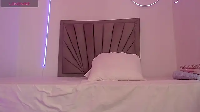 Fiorela 1 online show from April 14, 2026, 11:49 am