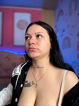 Megaan  More online show from November 28, 2025, 2:14 am