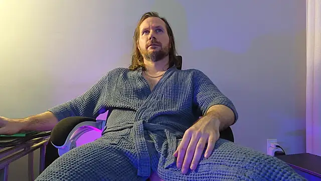 AlbinoAdonis online show from February 12, 2026, 3:45 am