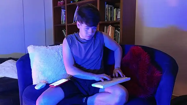 tightncuteass online show from March 21, 2026, 3:33 am