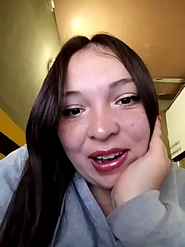 Lunna azul online show from October 16, 2025, 11:22 am
