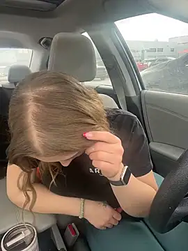 AllesandraLove online show from February 12, 2026, 4:46 pm