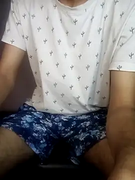 ash706339 online show from December 4, 2025, 11:19 am