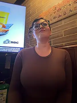 GabyMejiaa online show from May 24, 2026, 12:48 am