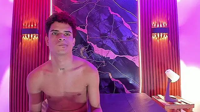 Lucky boys  X online show from October 6, 2025, 2:47 pm