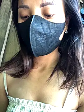 Heidi-i online show from October 12, 2025, 3:27 am