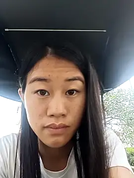 Snapshot of luy-xinh02 chatting on September 20, 2025, 3:07 am luy-xinh02 online show from September 20, 2025, 3:07 am