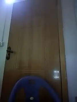 Snapshot of luy-xinh02 chatting on September 29, 2025, 12:16 am luy-xinh02 online show from September 29, 2025, 12:16 am