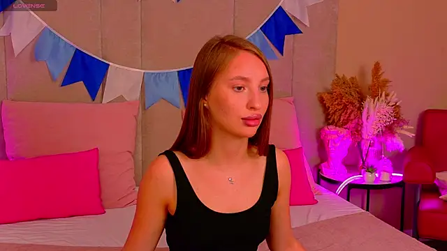 Snapshot of Miranda_Scott chatting on September 24, 2025, 5:05 pm Miranda Scott online show from September 24, 2025, 5:05 pm