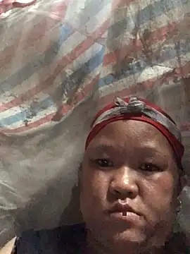 Snapshot of riso-00 chatting on September 14, 2025, 8:24 am riso-00 online show from September 14, 2025, 8:24 am