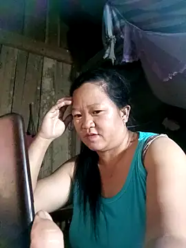 Snapshot of riso-00 chatting on September 29, 2025, 3:06 pm riso-00 online show from September 29, 2025, 3:06 pm