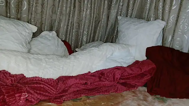 Bustyboobs02xx online show from February 10, 2026, 3:43 am