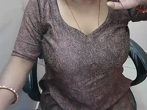 bold naina online show from January 9, 2026, 4:37 am