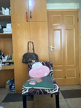 xiuchun100 online show from February 26, 2026, 8:35 am