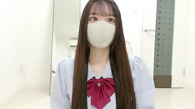  Mia land  online show from December 15, 2025, 1:15 pm