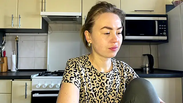 MartaLuna  online show from March 14, 2026, 11:26 am