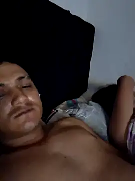 Chloe y Dante online show from November 26, 2025, 5:52 am