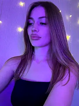 Snapshot of Elizabeth_Tay chatting on November 6, 2025, 5:36 pm Elizabeth Tay online show from November 6, 2025, 5:36 pm