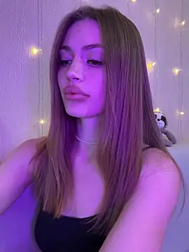 Snapshot of Elizabeth_Tay chatting on November 22, 2025, 4:50 pm Elizabeth Tay online show from November 22, 2025, 4:50 pm