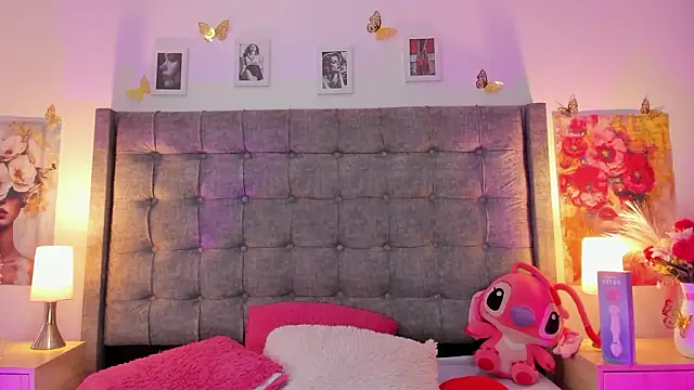 Linda Fosterr online show from March 26, 2026, 7:30 pm